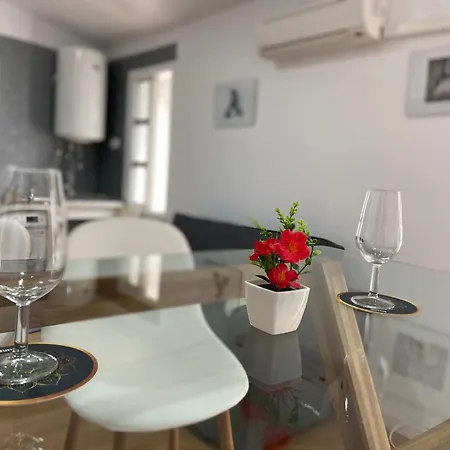 Tu Escondite アパート *